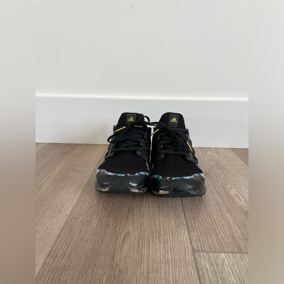 Adidas UltraBoost DNA ‘Chinese  New Year’ - Picture 2 of 8